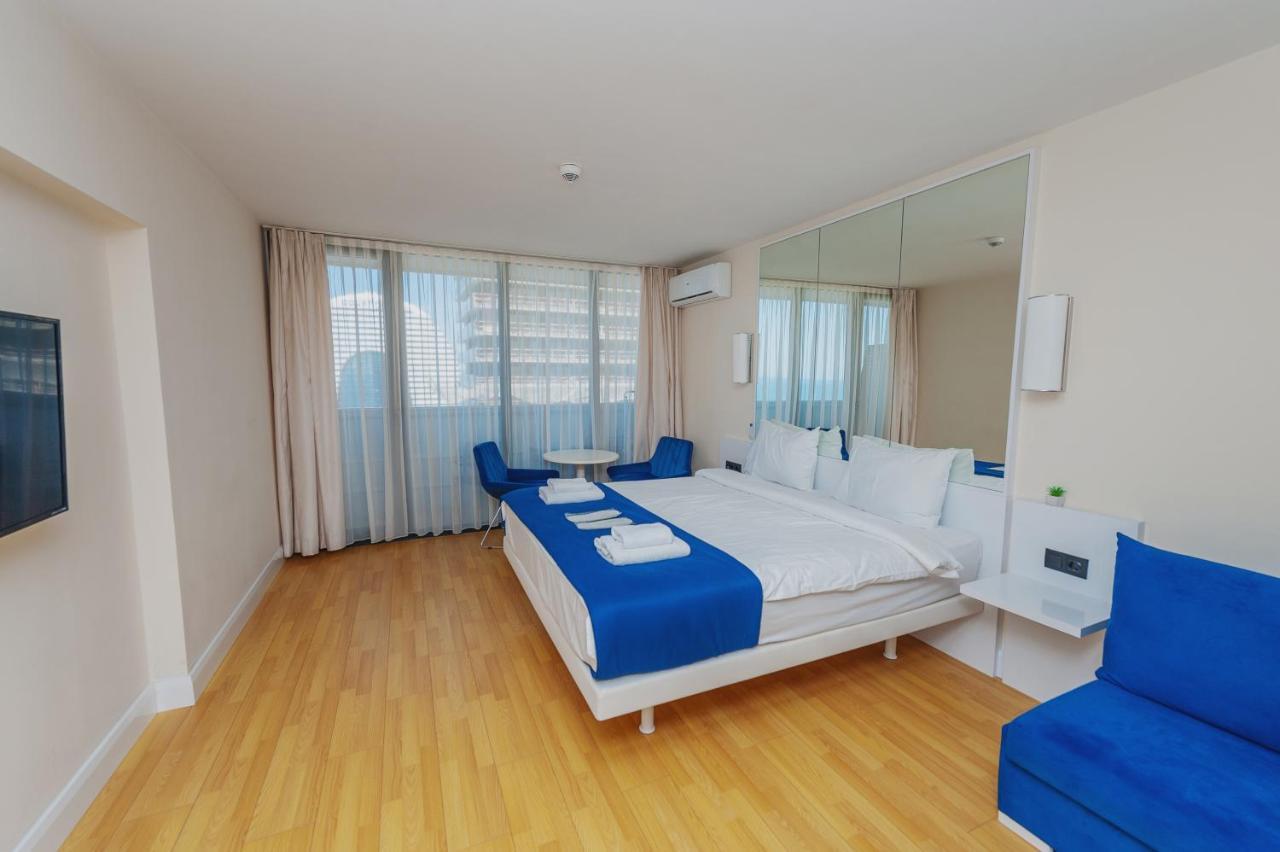 Orbi City Center Sea View Aparthotel Μπατούμι Εξωτερικό φωτογραφία