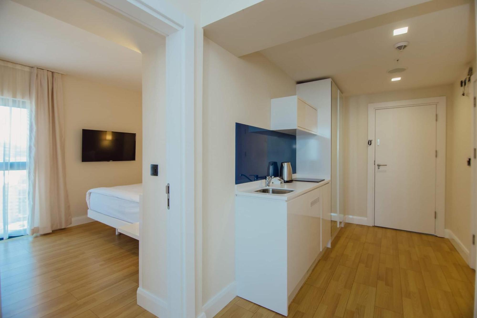 Orbi City Center Sea View Aparthotel Μπατούμι Εξωτερικό φωτογραφία
