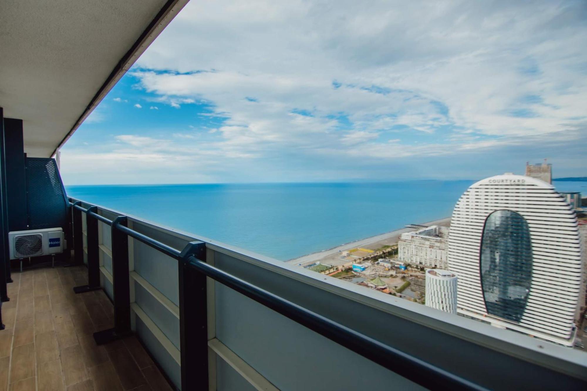 Orbi City Center Sea View Aparthotel Μπατούμι Εξωτερικό φωτογραφία